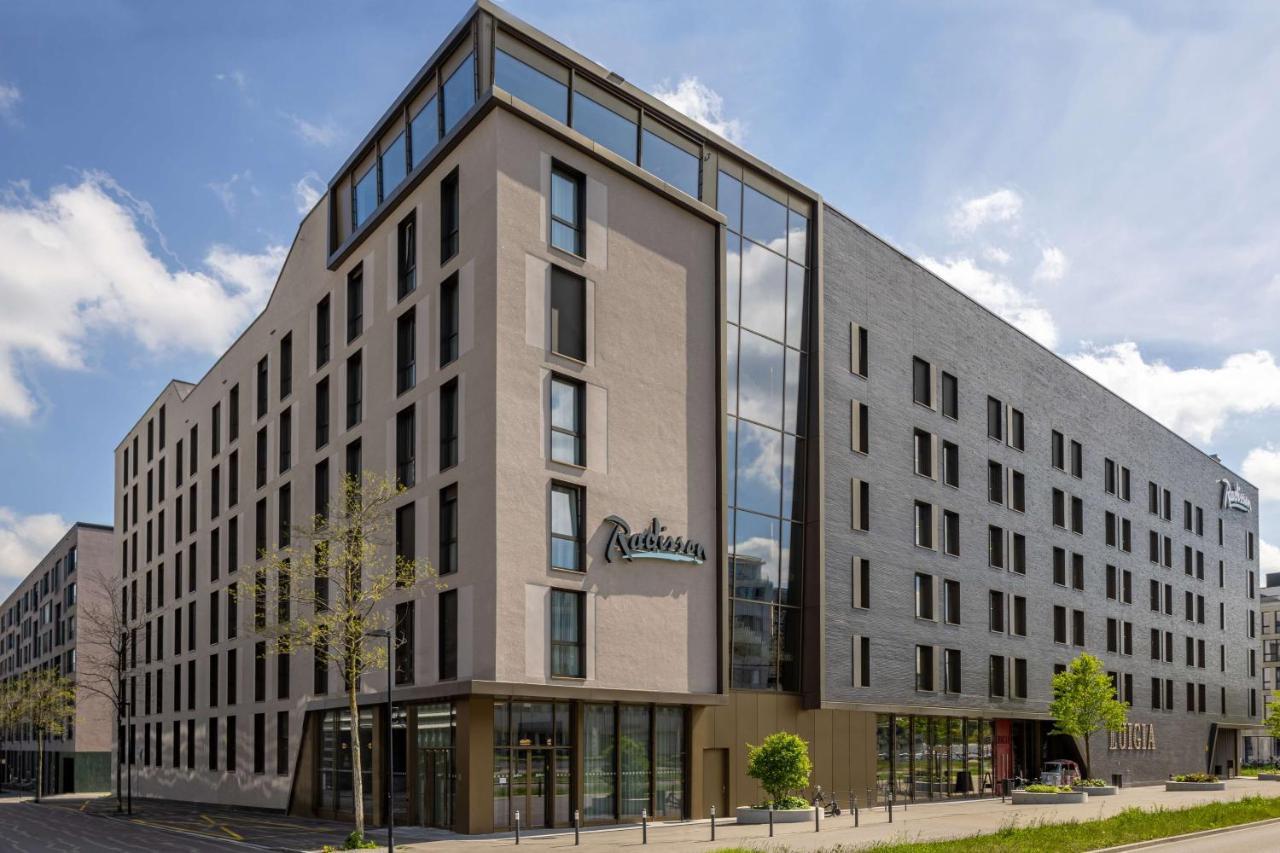 Opfikon-Glattbrugg Radisson Hotel & Suites Zurich מראה חיצוני תמונה